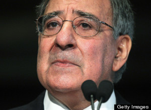 Panetta Gives Speech On  Leadership and Public Service